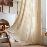 Rideau bohème tamisaant au crochet pois et pampilles tricotées vintage