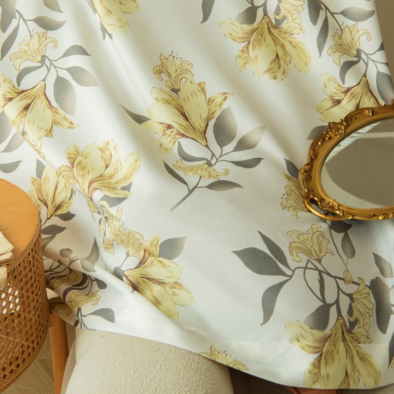 Rideau à Œillets Tamisant Fleur Jaune 140x260cm Salon-Maisonfans.com