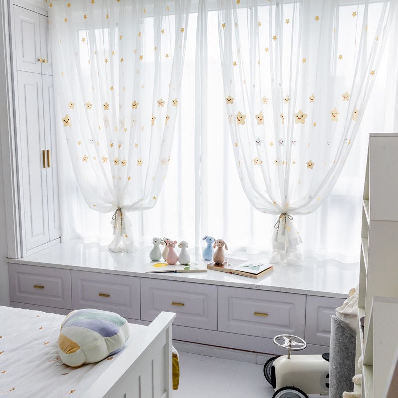 Voilage à œillets étoile brodé enfant 140 x H240 cm